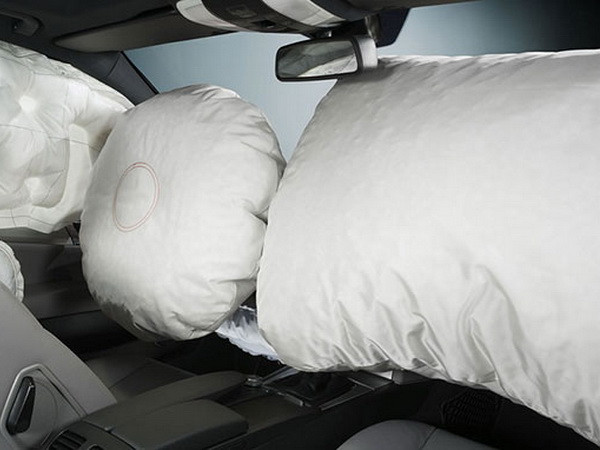 Takata tăng gấp đôi sản lượng túi khí thay thế ở các xe báo lỗi ảnh 1