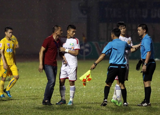 VFF bị Tổng cục TDTT "thổi còi" sau vụ trọng tài Hà Anh Chiến ảnh 1