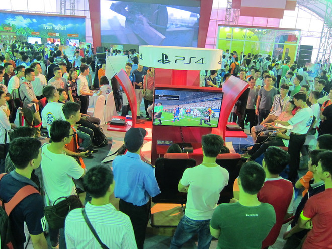 Sony khoe bộ ba điện thoại 23 "chấm" trong Sony Show 2015 ảnh 3