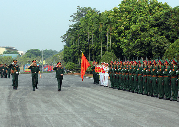 Đại tướng Ngô Xuân Lịch thăm và làm việc tại Quân đoàn 1 ảnh 1