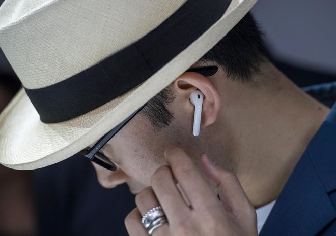 Tai nghe không dây AirPods của Apple bị lợi dụng để nghe lén ảnh 1