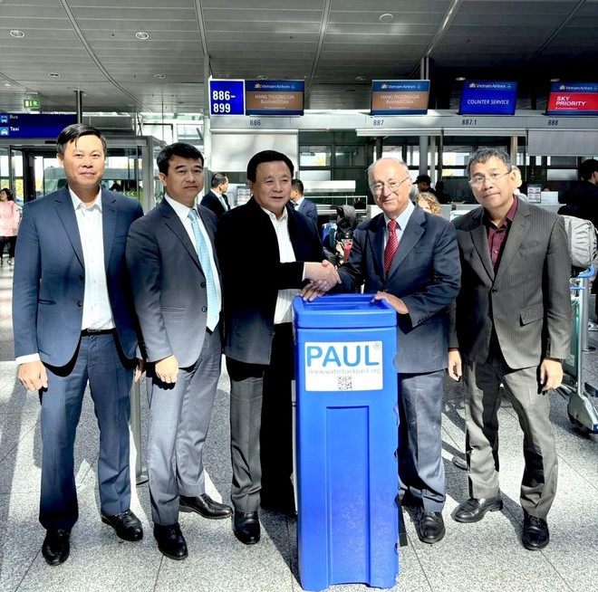 wus_ho tro viet nam_may loc nuoc 1.jpg