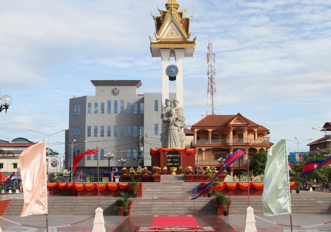 Campuchia khánh thành tượng đài hữu nghị Việt Nam-Campuchia ảnh 1