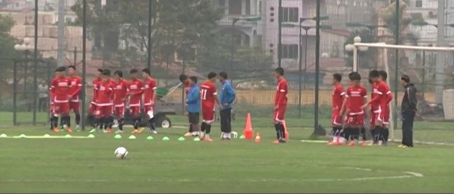 Nhiều xáo trộn trong đợt tập trung lần 2 của tuyển Việt Nam ảnh 1