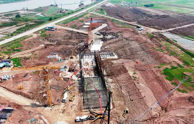 Đề xuất gia hạn thêm 12 tháng với dự án nối kênh Đáy-Ninh Cơ ảnh 2