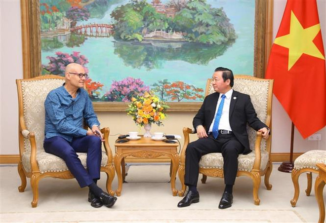 Phó Thủ tướng Trần Hồng Hà tiếp Đại sứ Hà Lan tại Việt Nam Kees van Baar. (Ảnh: Văn Điệp/TTXVN) Thúc đẩy hợp tác chuyển đổi xanh giữa Việt Nam với Hà Lan, Hoa Kỳ ảnh 1