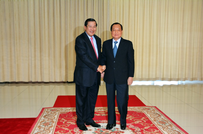 Thủ tướng Campuchia tiếp Bí thư Thành ủy Thành phố Hồ Chí Minh ảnh 1