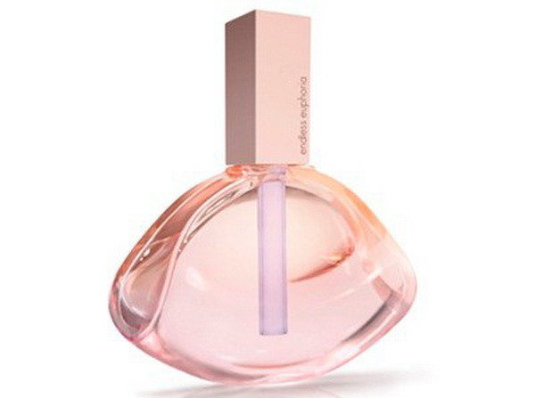 Phong cách xuống phố mùa Giáng sinh: Ngọt ngào và lộng lẫy ảnh 13