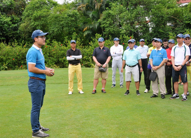 Vietnam Airlines tại Hong Kong tổ chức giải golf mừng Quốc khánh ảnh 3