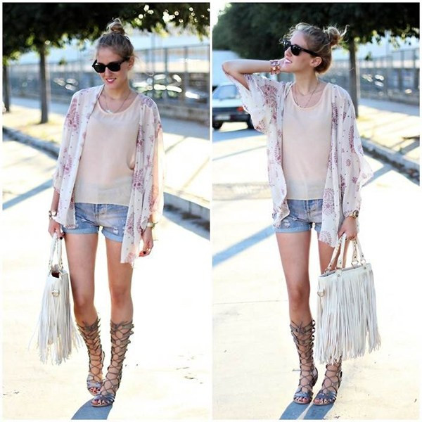 Áo khoác nhẹ kết hợp với quần shorts trong ngày giao mùa ảnh 15