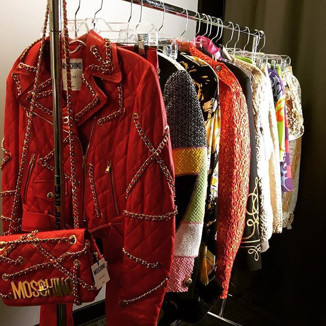 Tuyên ngôn thời trang táo bạo của "bà hoàng" giải trí Cookie Lyon ảnh 8