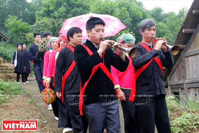 Độc đáo đám cưới người Giáy ở Tả Van với nhiều phong tục cổ ảnh 5