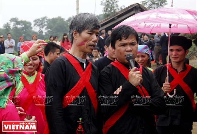 Độc đáo đám cưới người Giáy ở Tả Van với nhiều phong tục cổ ảnh 7