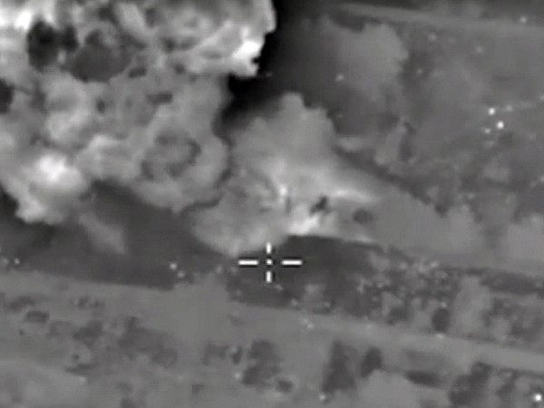 Nga không kích tiêu diệt 3 chỉ huy chiến trường của IS ở Syria ảnh 1
