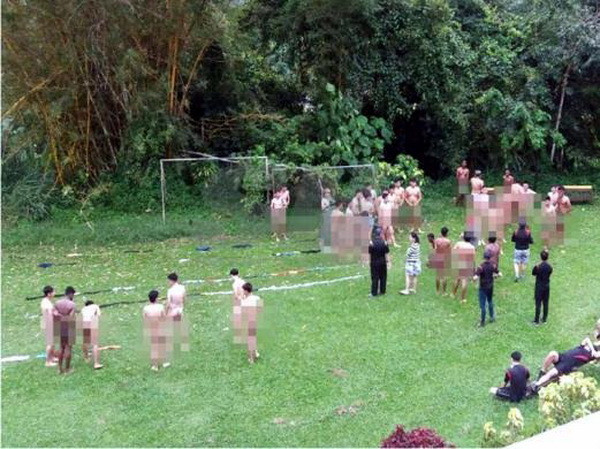 48 người bị bắt giữ vì khỏa thân tham gia trò chơi vận động ảnh 1