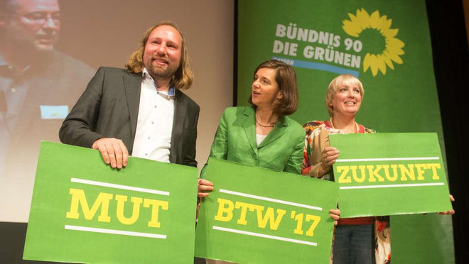 Thăm dò ở Đức: Đảng Xanh lần đầu tiên trở thành đảng mạnh nhất ảnh 1