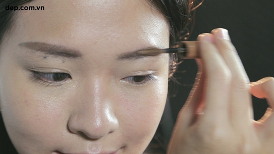 7 bước trang điểm đơn giản để tỏa sáng trong mọi bữa tiệc mùa Hè ảnh 8