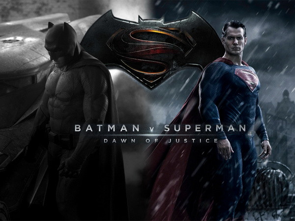 Hé lộ cuộc chiến giữa hai siêu anh hùng Batman và Superman ảnh 1