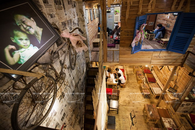 Càphê Tượng - điểm hẹn nổi tiếng của dân kiến trúc Sài thành ảnh 2