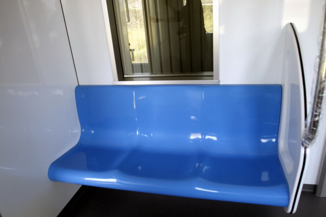 Những bộ đồng phục tiếp viên hàng không gây ấn tượng nhất ảnh 7