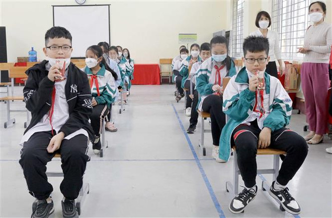 Công tác tiêm vaccine phòng COVID-19 cho trẻ em diễn ra an toàn ảnh 2