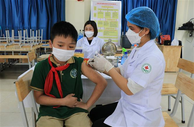 Tiêm vaccine cho trẻ em ở Bắc Ninh, Hải Dương diễn ra an toàn ảnh 2
