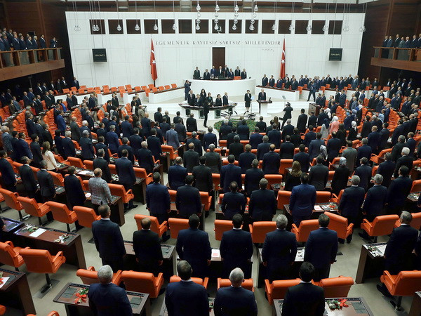 Thổ Nhĩ Kỳ tiến hành bỏ phiếu vòng đầu tiên về gói sửa đổi hiến pháp ảnh 1