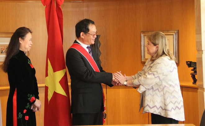 Chính phủ Argentina trao tặng huân chương cho Đại sứ Việt Nam ảnh 2
