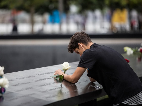 Gia đình các nạn nhân vụ khủng bố 11/9 tại Mỹ kiện Saudi Arabia ảnh 1