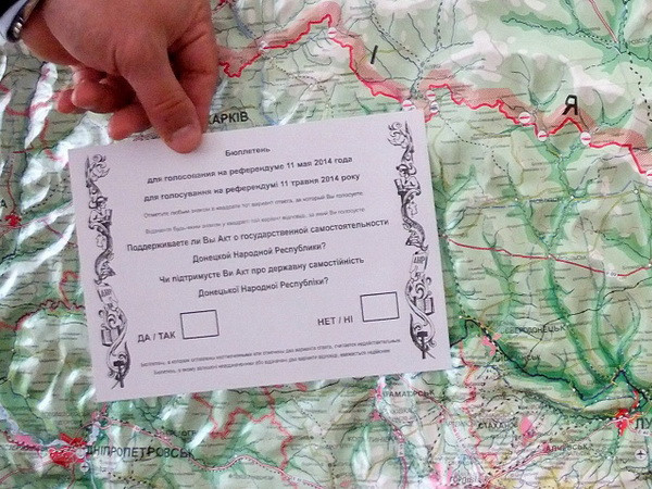 Phe ly khai ở Ukraine cân nhắc hoãn trưng cầu dân ý ảnh 1