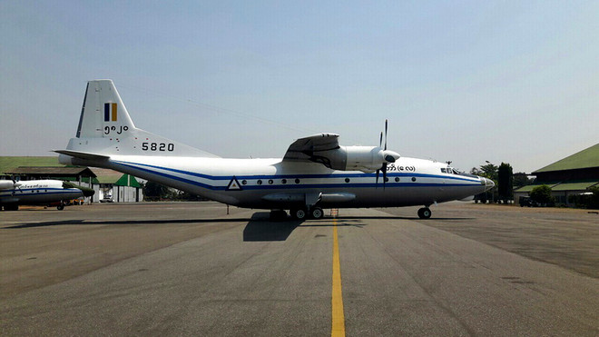 Máy bay Shaanxi Y-8 trước khi gặp nạn ngày 7/6. (Nguồn: EPA/TTXVN) Myanmar tìm thấy hộp đen máy bay quân sự do Trung Quốc sản xuất ảnh 1