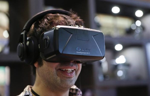 Hội chợ video game E3 2015 "nóng bỏng" cuộc đua thực tế ảo ảnh 1