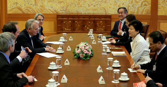 Hàn Quốc và Pháp đối thoại chiến lược về vấn đề Triều Tiên ảnh 1