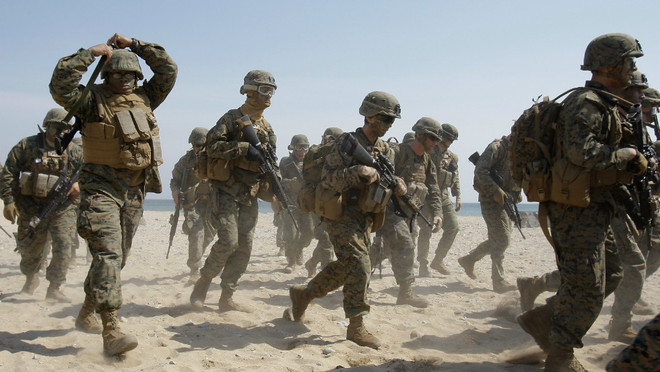 Mỹ tập trận ở Okianawa trước chuyến thăm châu Á của Tổng thống Trump ảnh 1