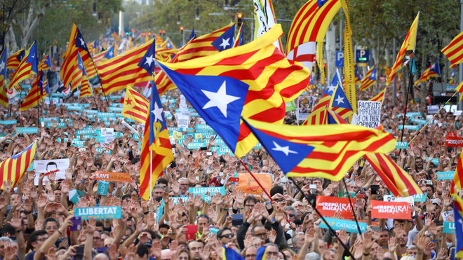 Thăm dò dư luận: Phe đòi độc lập Catalonia sẽ lại thắng cử ảnh 1