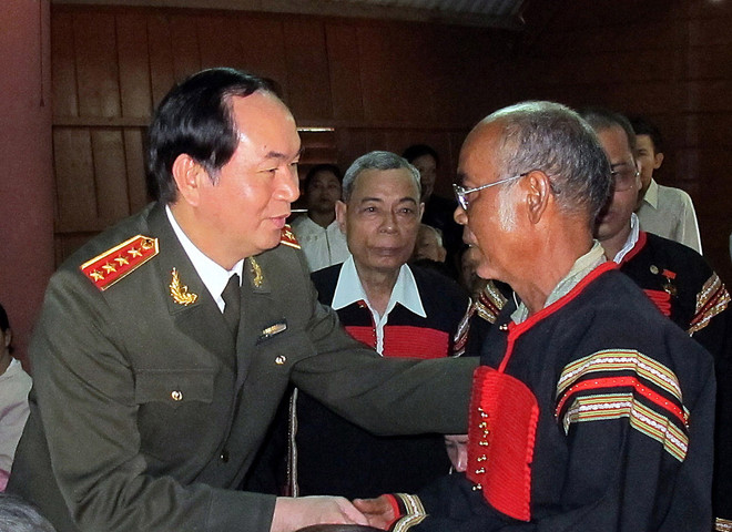 Bộ trưởng Công an tặng quà Tết cho đồng bào nghèo Đắk Lắk ảnh 1