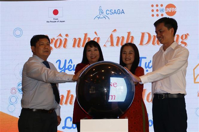 Đưa vào hoạt động Ngôi nhà Ánh Dương hỗ trợ người bị bạo lực về giới ảnh 1