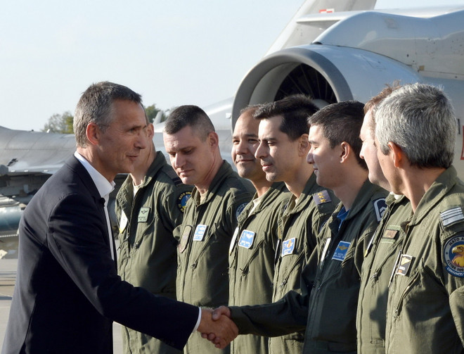 Bulgaria cho phép triển khai đơn vị NATO trên lãnh thổ nước này ảnh 1