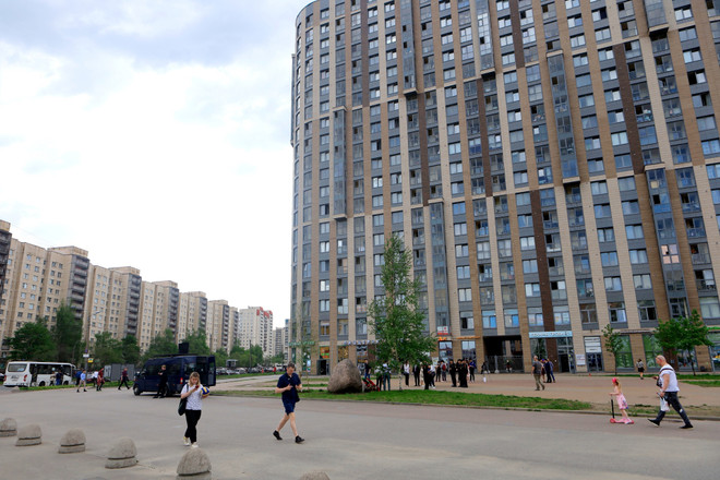 [Photo] Phố Hồ Chí Minh ở thành phố Saint Petersburg của Nga ảnh 3