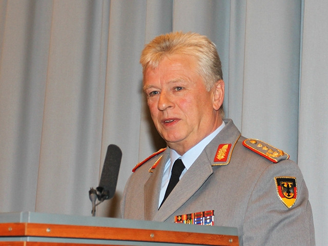 Bộ Quốc phòng Đức tiến hành sắp xếp lại nhân sự cấp cao ảnh 1