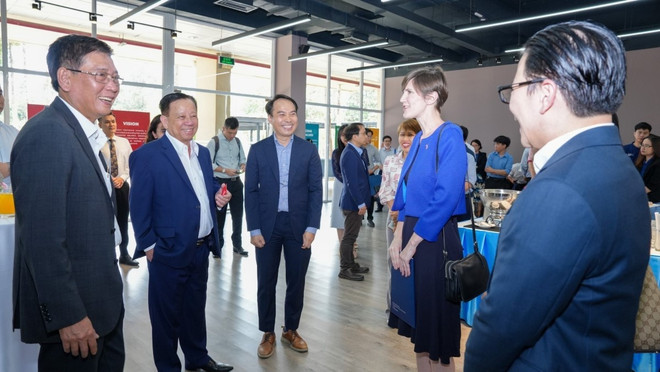 binh duong_vuong quoc anh_nang luong xanh 3.jpg