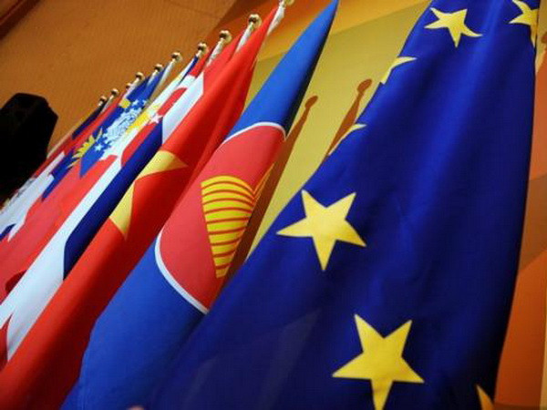 Singapore kêu gọi nối lại đàm phán thương mại tự do EU-ASEAN ảnh 1