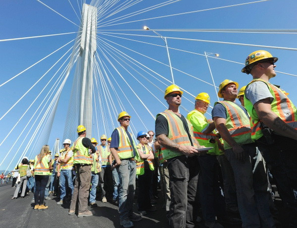 Canada: Việc làm mới tăng, tỷ lệ thất nghiệp giảm trong tháng 9 ảnh 1