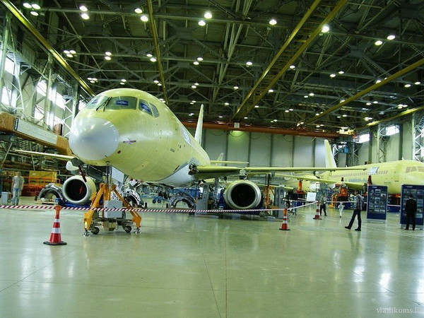 Nga ra mắt máy bay dân dụng mới cạnh tranh với Airbus và Boeing ảnh 1