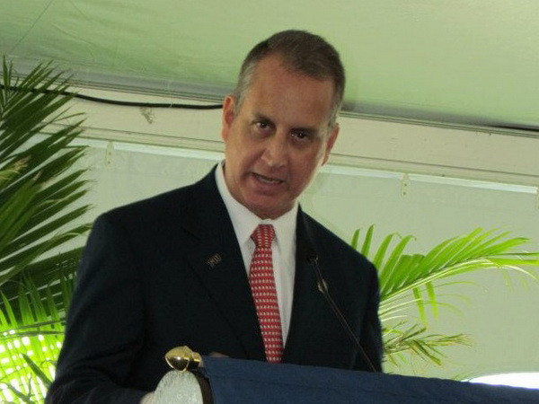 Nghị sỹ Mỹ tìm cách cản trở bình thường hóa quan hệ với Cuba ảnh 1