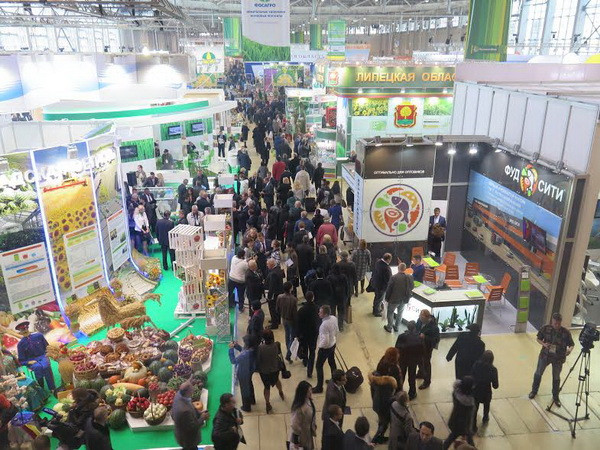 Hội chợ "Mùa thu vàng 2014" - Cầu nối doanh nghiệp Nga và Việt Nam ảnh 1