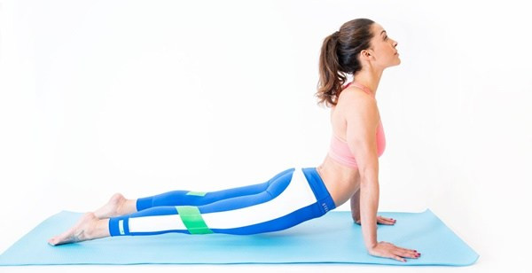 6 động tác tập đơn giản ở nhà để sở hữu vùng hông săn chắc ảnh 3