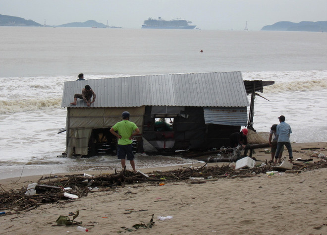 Khánh Hòa nỗ lực cao nhất giúp dân “gượng dậy” sau bão số 12 ảnh 2