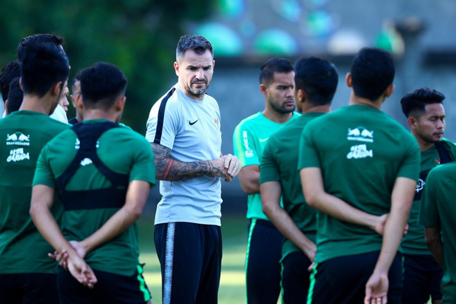 Huấn luyện viên Indonesia thừa nhận đội bóng 'đã ở thế chân tường' ảnh 1