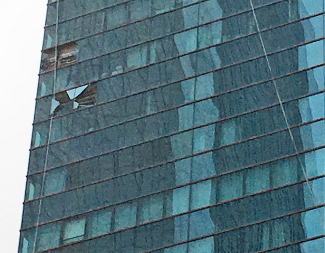 Siêu bão Mangkhut 'quần nát' đặc khu hành chính Hong Kong, Macau ảnh 2